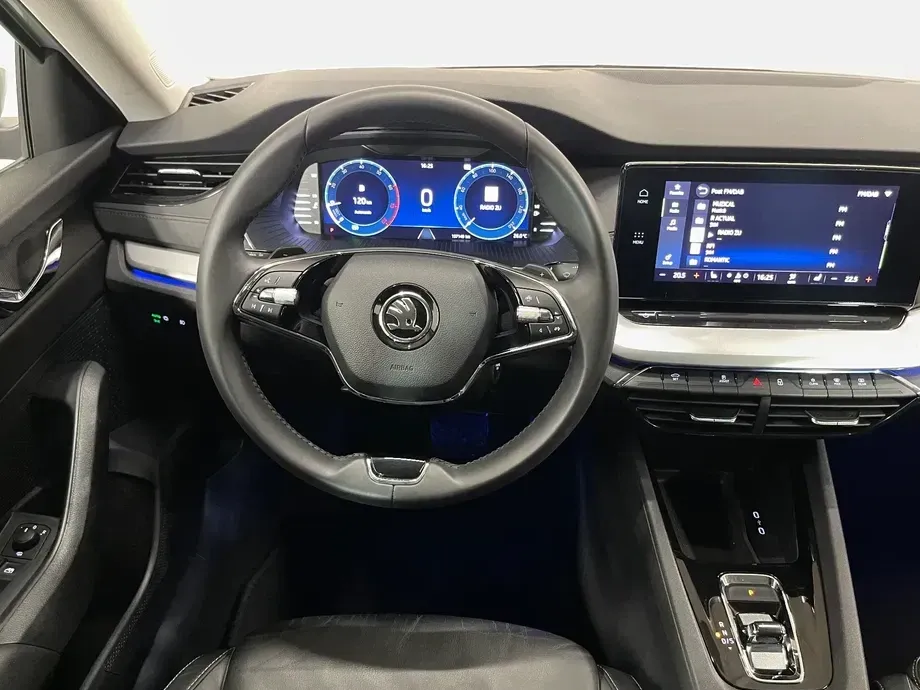 Škoda Octavia IV 1.5 TSI e-TEC DSG Edition — imagine 8