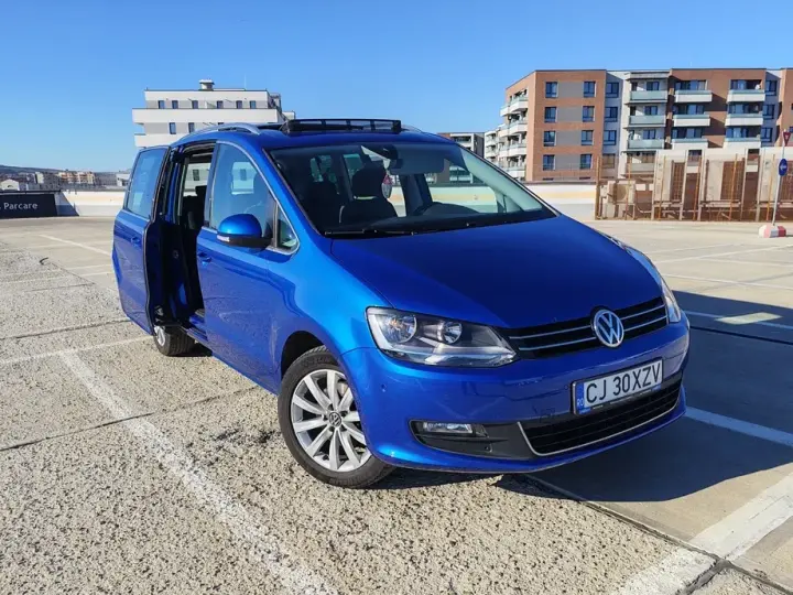 Volkswagen Sharan II 2.0 TDI DSG IQ.DRIVE