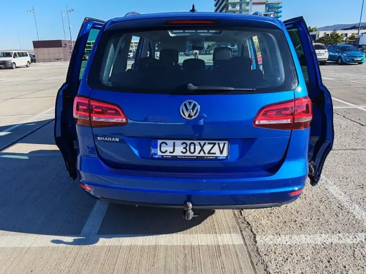 Volkswagen Sharan II 2.0 TDI DSG IQ.DRIVE