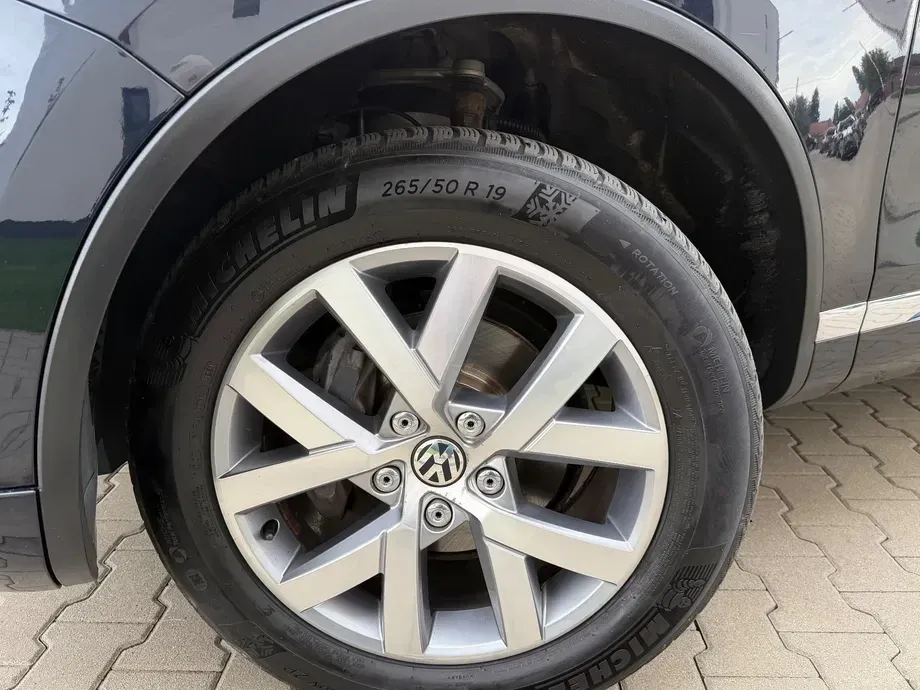 Volkswagen Touareg II — imagine 8