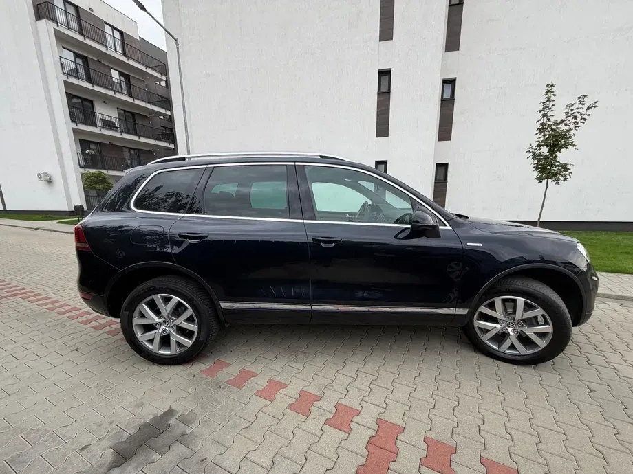 Volkswagen Touareg II — imagine 7