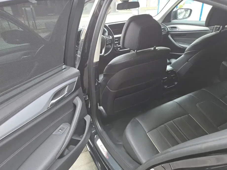 BMW Seria 5 G30/G31 — imagine 3