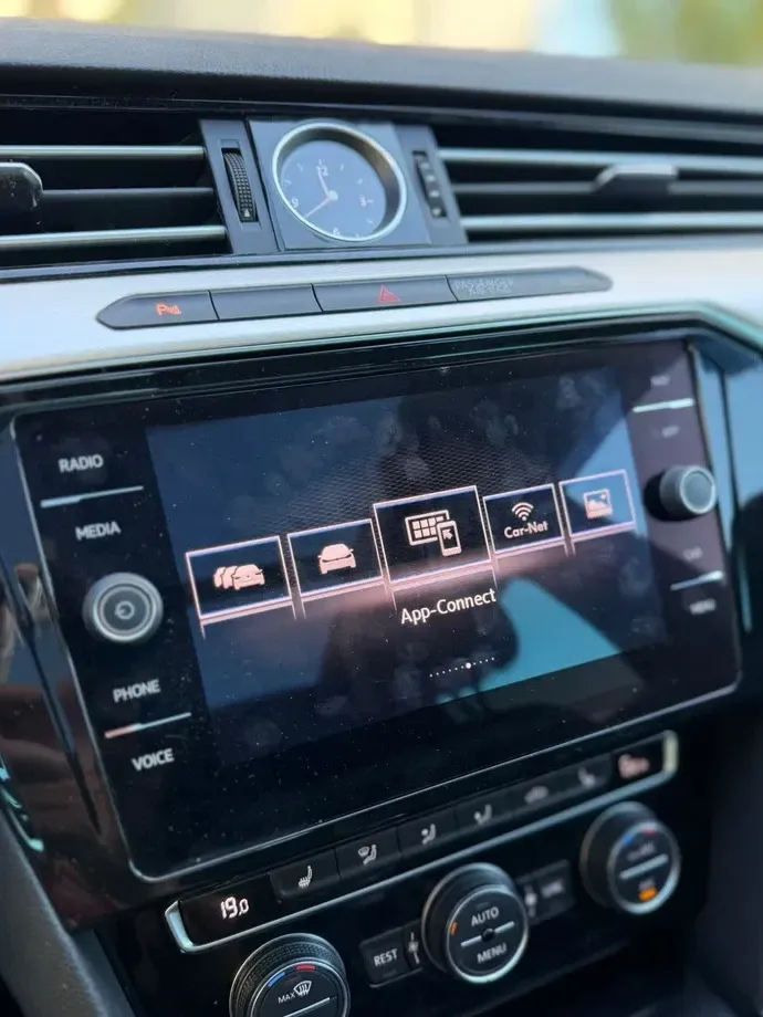 Volkswagen Passat B8 1.4 TSI DSG GTE — imagine 9