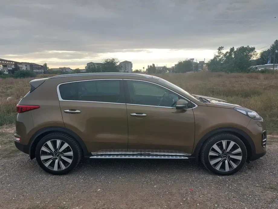 Kia Sportage IV 2,0 CRDI AWD Aut. Vision — imagine 7