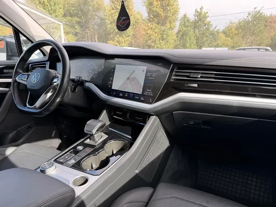 Volkswagen Touareg V6 TDI 4MOTION Style — imagine 4