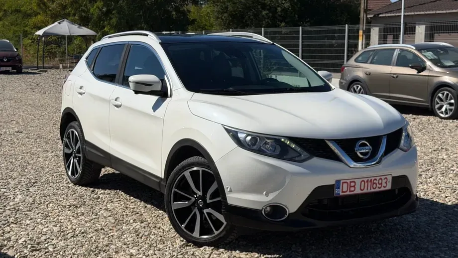 Nissan Qashqai II 1.6 DCI Xtronic TEKNA+ — imagine 2