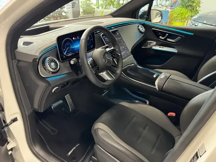 Mercedes-Benz EQE 350 4MATIC