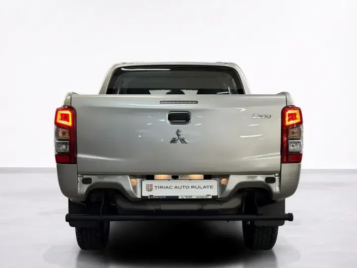 Mitsubishi L200