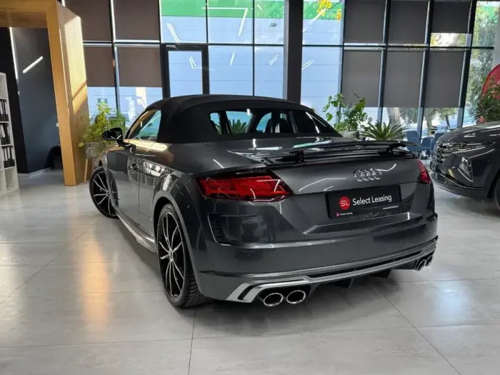 Audi TT S 8S TFSI quattro tronic