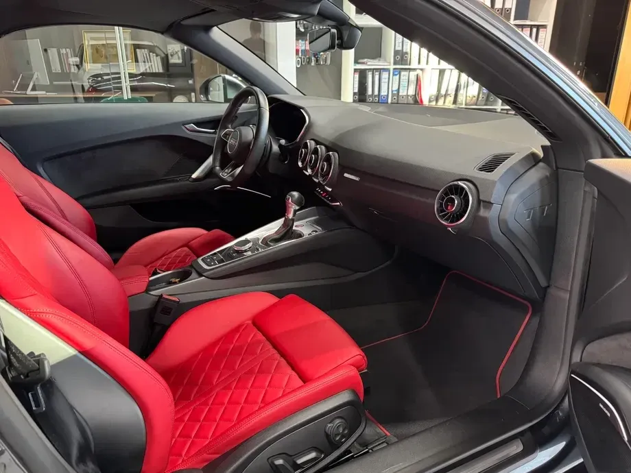 Audi TT S 8S TFSI quattro tronic — imagine 9