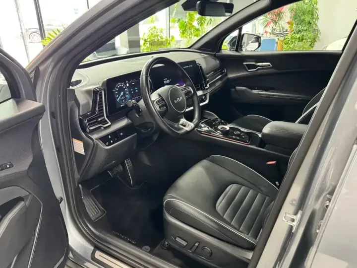 Kia Sportage V 1.6 T-GDI PHEV 6AT 4x4 GT Line