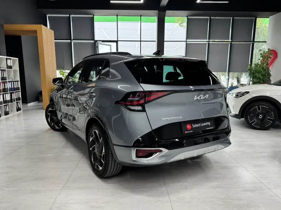 Kia Sportage V 1.6 T-GDI PHEV 6AT 4x4 GT Line — imagine 4