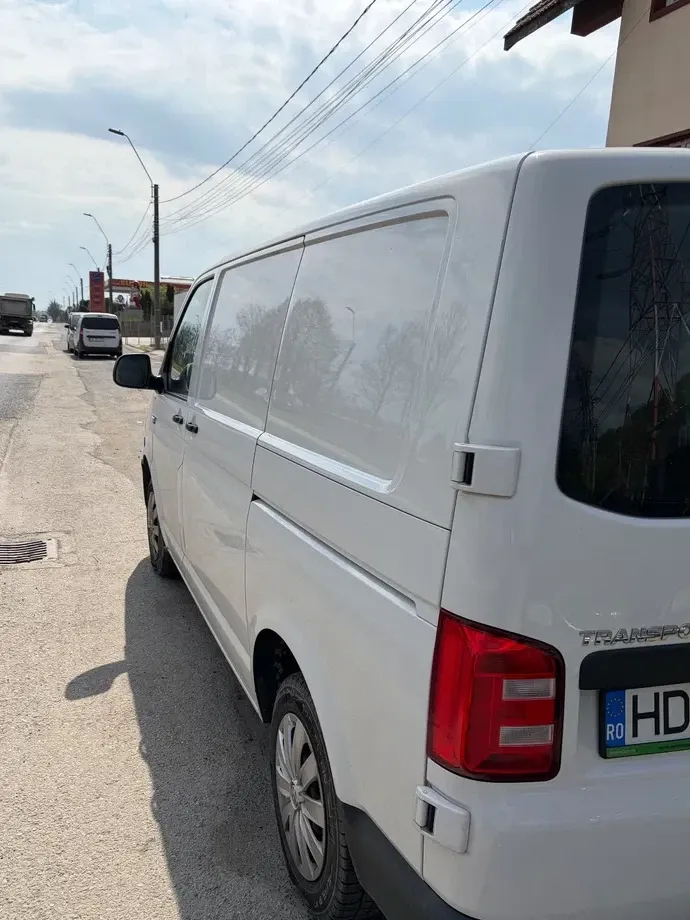 Volkswagen Transporter T6 — imagine 10