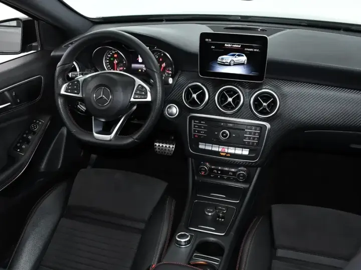 Mercedes-Benz A 180 W169 7G-DCT AMG Line