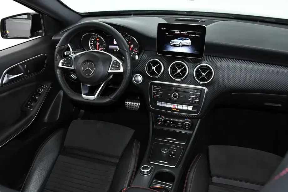 Mercedes-Benz A 180 W169 7G-DCT AMG Line — imagine 4