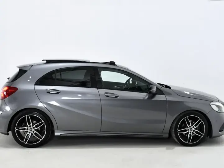 Mercedes-Benz A 180 W169 7G-DCT AMG Line