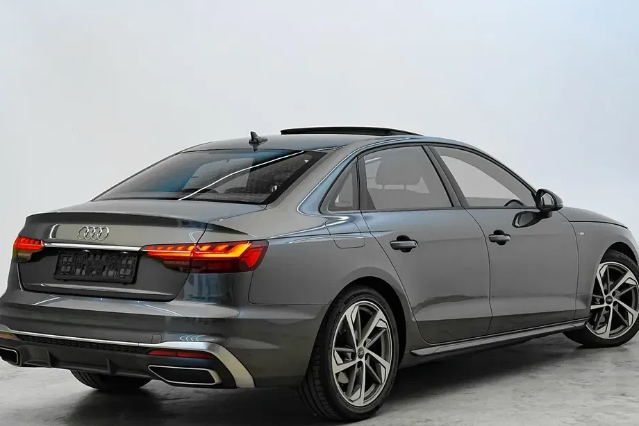 Audi A4 Limuzina B9 35 TDI S tronic MHEV S Line — imagine 8
