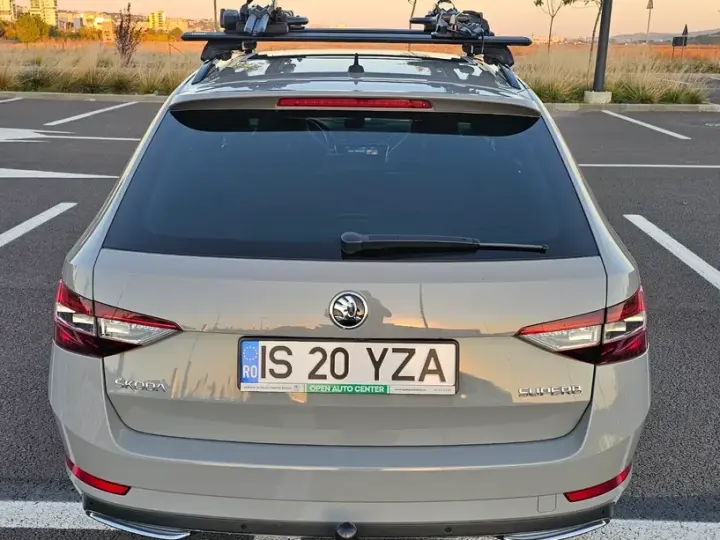 Škoda Superb III