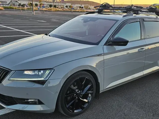 Škoda Superb III