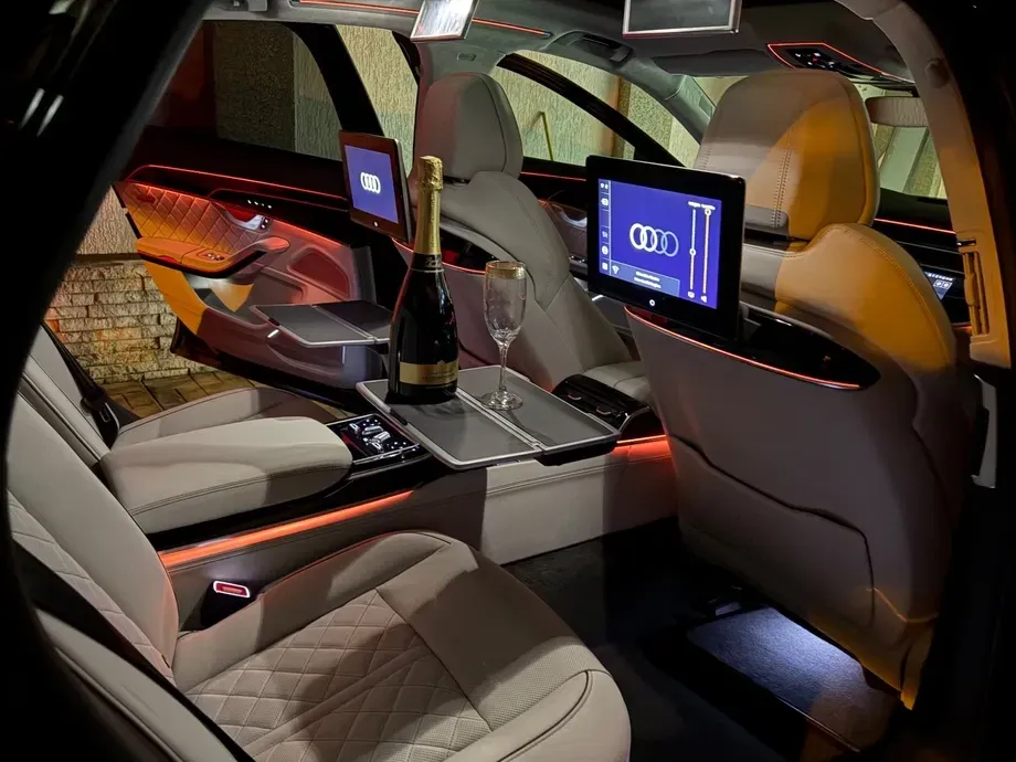 Audi A8 — imagine 7