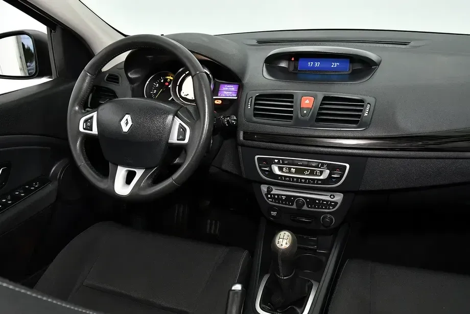 Renault Mégane III dCi 90 FAP Expression — imagine 5