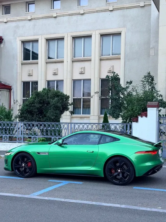 Jaguar F-Type — imagine 7