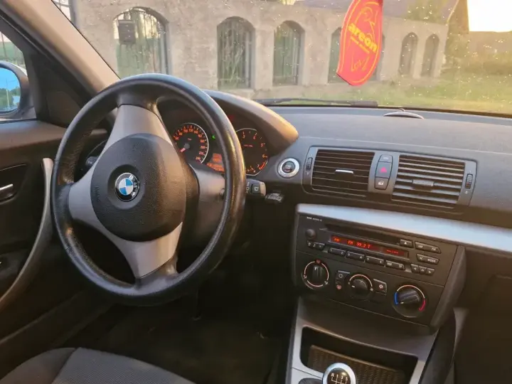 BMW Seria 1 E81/E82/E87/E88 116i