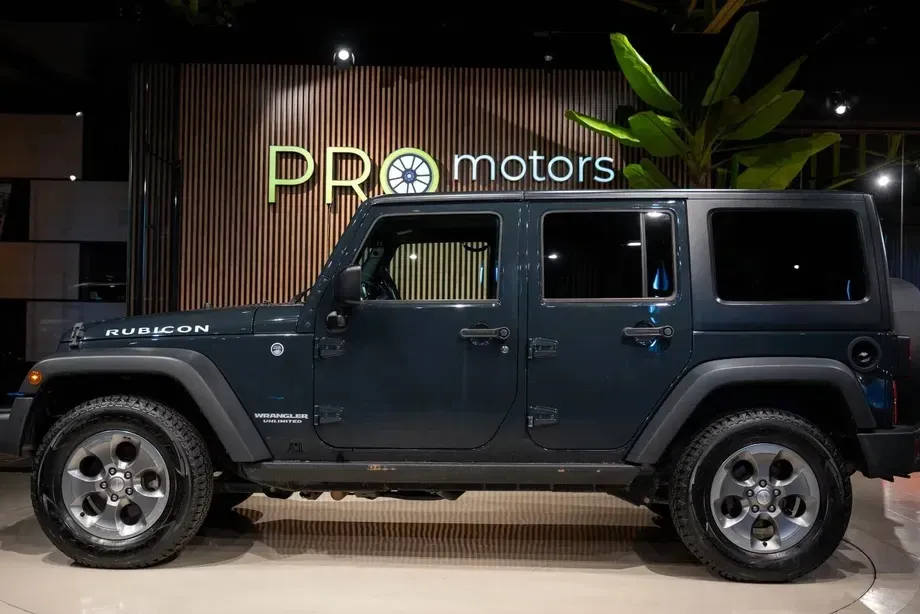Jeep Wrangler — imagine 4