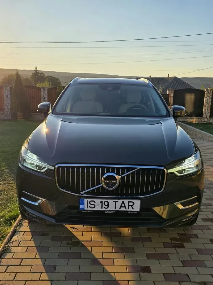 Volvo XC 60 II D5 AWD Geartronic Inscription — imagine 2