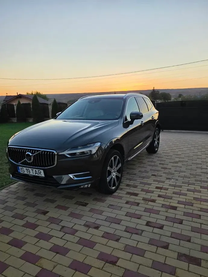 Volvo XC 60 II D5 AWD Geartronic Inscription — imagine 7