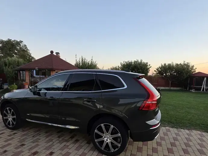 Volvo XC 60 II D5 AWD Geartronic Inscription
