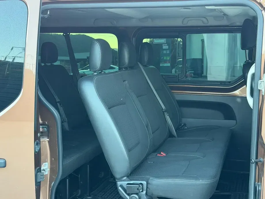 Opel Vivaro — imagine 10