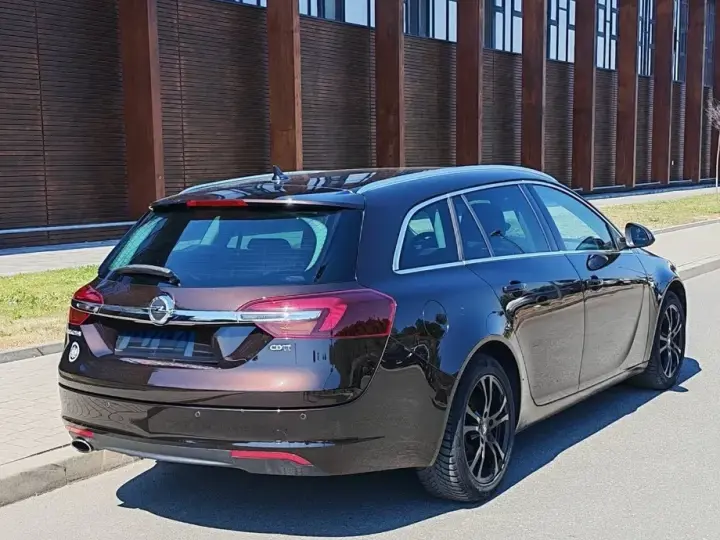 Opel Insignia A 2.0 CDTi ECOTEC Edition Aut.