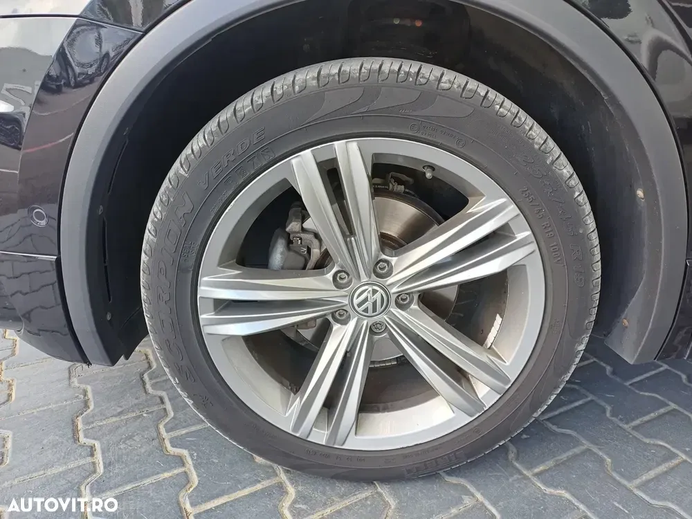Volkswagen Tiguan 2.0 TDI DPF DSG 4Mot Highline — imagine 4