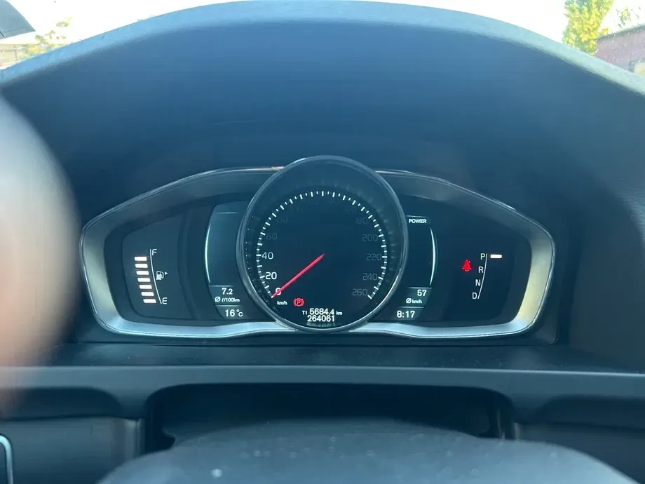 Volvo V60 I — imagine 8