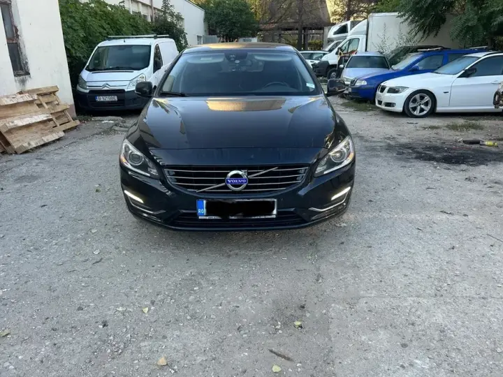 Volvo V60 I