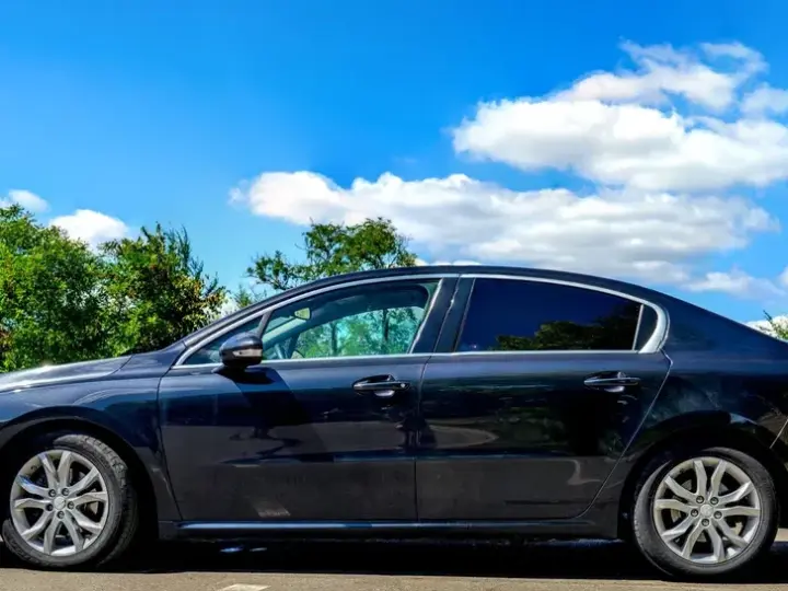 Peugeot 508 I
