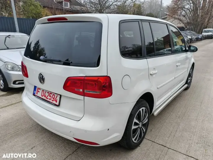 Volkswagen Touran 2.0 TDI DPF DSG Comfortline