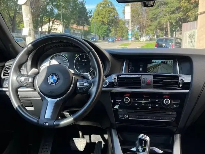 BMW X4 F26