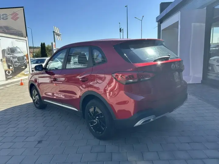 MG ZS HEV Hybrid+ Standard