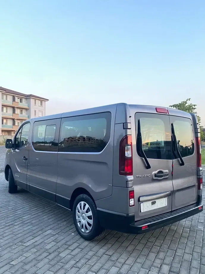 Renault Trafic — imagine 4