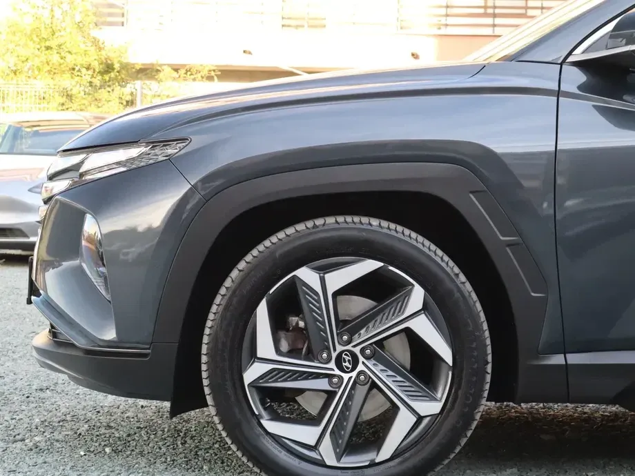 Hyundai Tucson PHEV 1.6 l 265 CP 4WD 6AT Luxury — imagine 8
