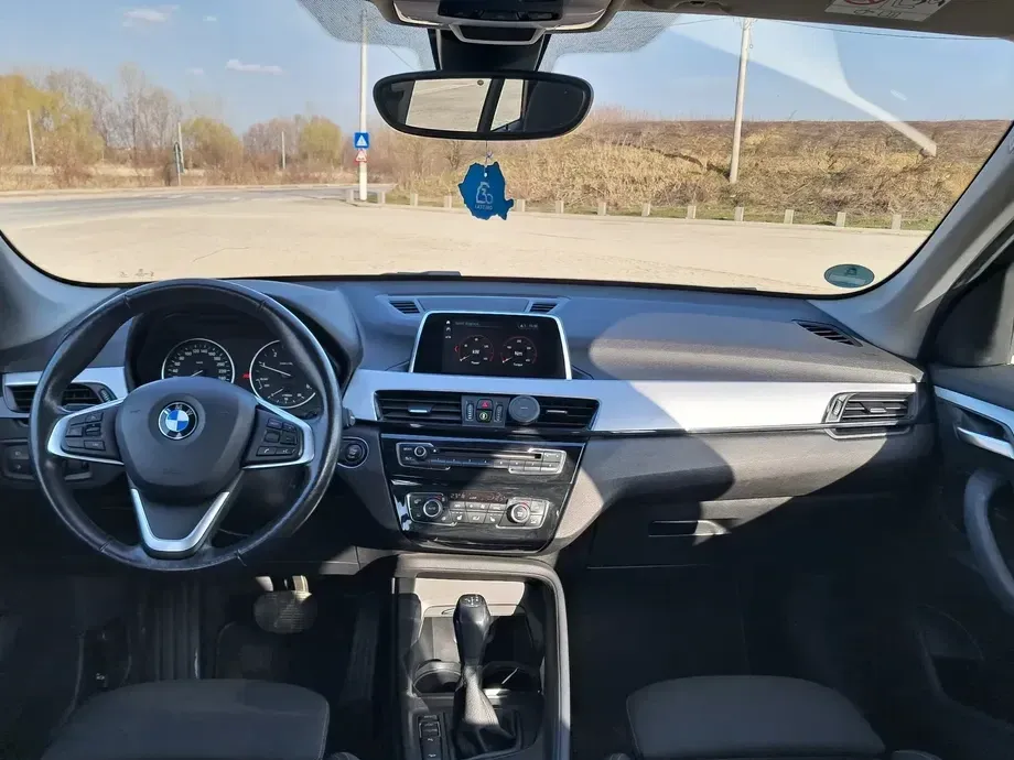 BMW X1 F48 — imagine 8