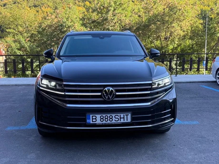 Volkswagen Touareg V6 TDI 4MOTION Elegance — imagine 6