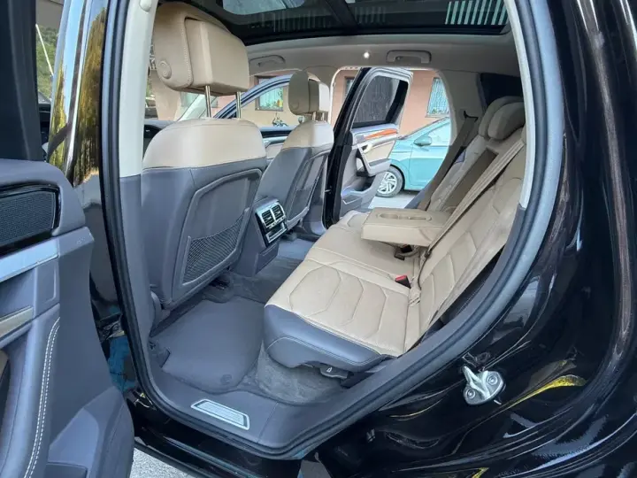 Volkswagen Touareg V6 TDI 4MOTION Elegance