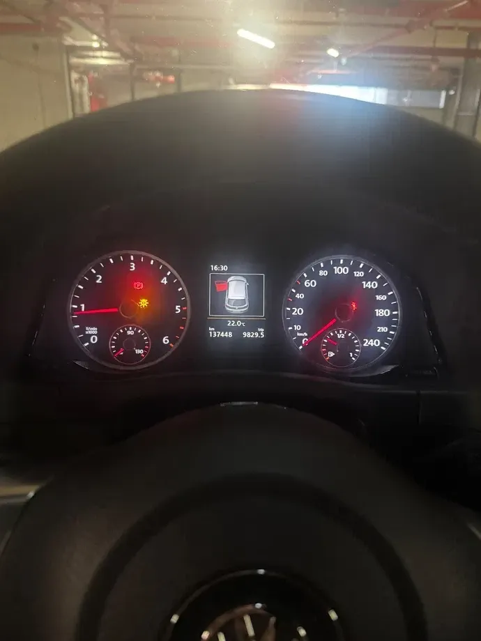 Volkswagen Tiguan I — imagine 8