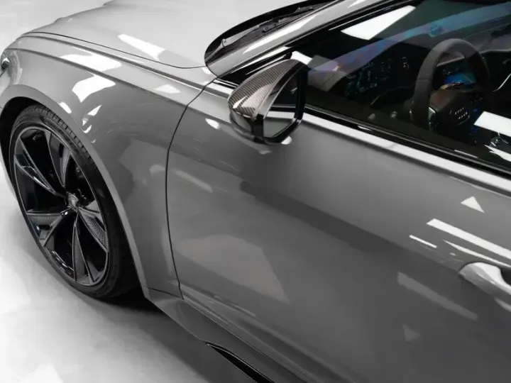 Audi RS 6 C8 4.0 TFSI quattro Tiptronic