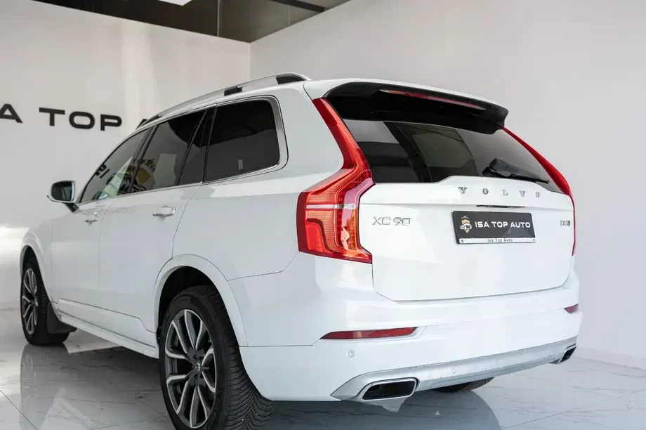 Volvo XC 90 D5 AWD Geartronic Momentum — imagine 4