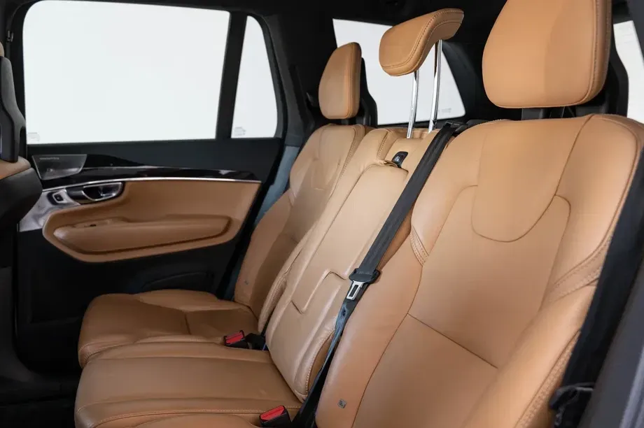 Volvo XC 90 D5 AWD Geartronic Momentum — imagine 7
