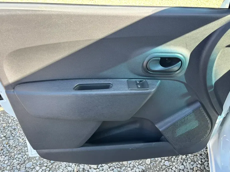 Dacia Dokker 1.5 Blue dCi Ambiance — imagine 10